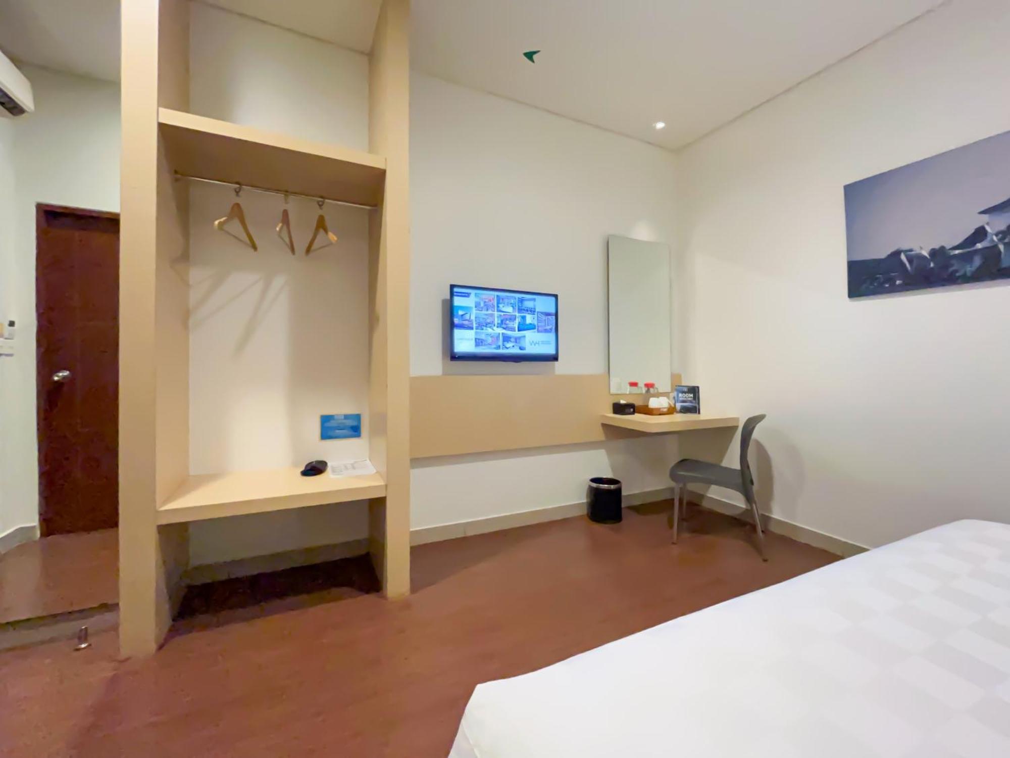 Hotel 88 Embong Malang Tunjungan Surabaya By Wh - Breakfast With The Best View On The Highest Floor And Strategic Location In The City Center מראה חיצוני תמונה